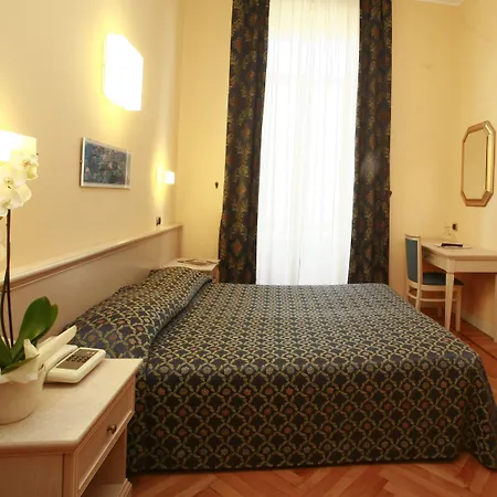 Excelsior Splendide 3* בלאג'יו