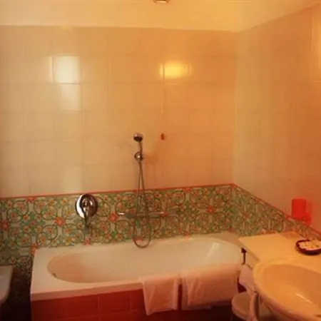 מלון Excelsior Splendide 3*