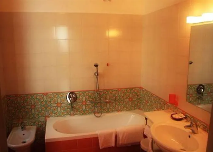 Hotell Excelsior Splendide 3*