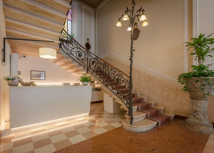 Szálloda Excelsior Splendide