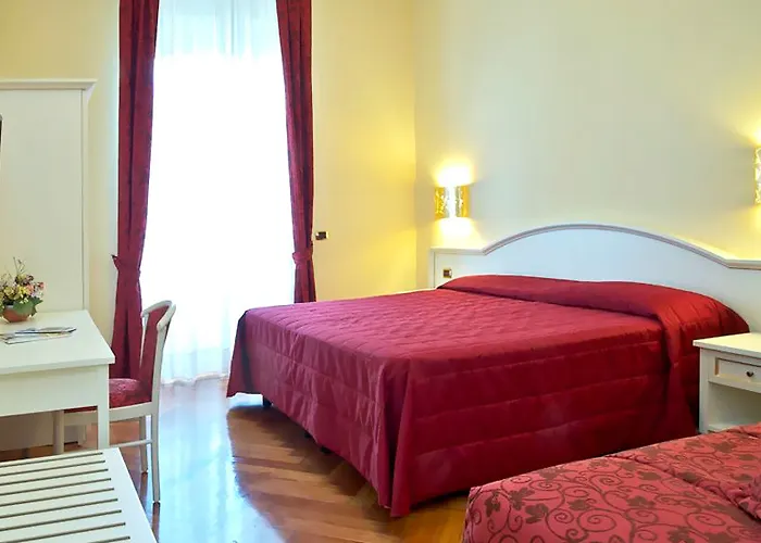 Excelsior Splendide Szálloda